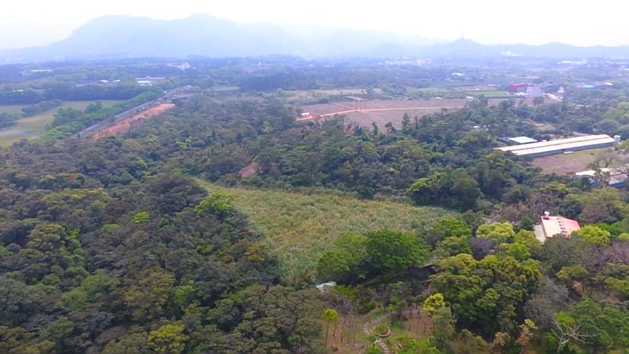 龍潭第二交流道旁便宜農地