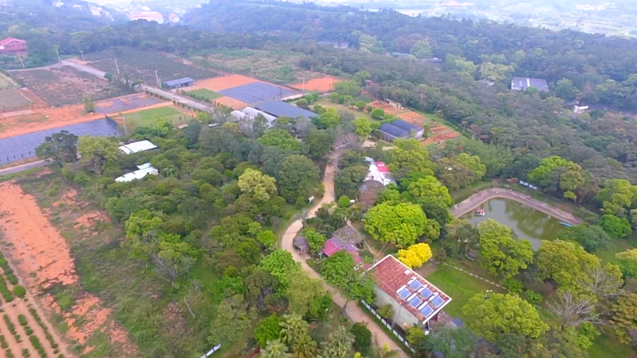 龍潭第二交流道旁便宜農地