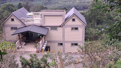 南庄獨立隱密景觀(合法農舍)休閒露營地