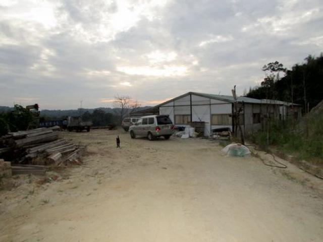 三灣沉香木休閒山坡地*-*成交快房屋