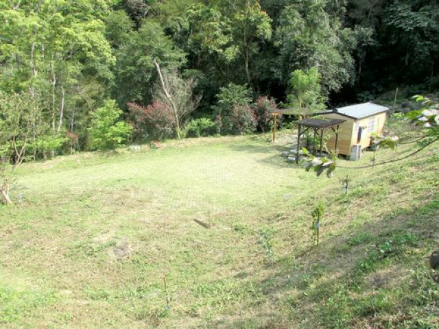 三灣永和山漂亮休閒地*-*現成貨櫃屋一間水電都有