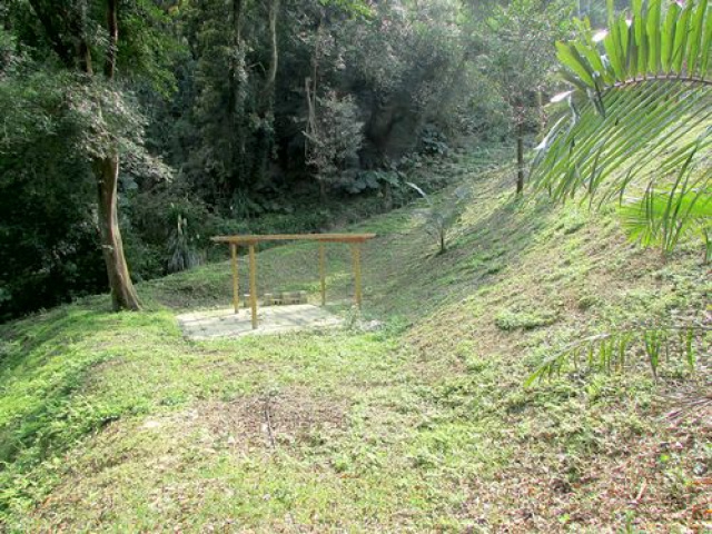 三灣永和山漂亮休閒地*-*現成貨櫃屋一間水電都有