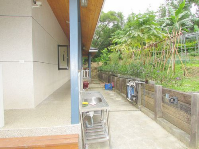 頭份向陽小木屋別墅露營美地