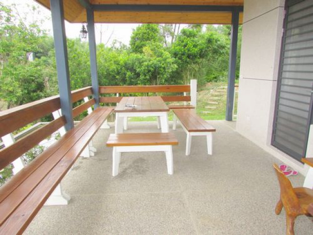 頭份向陽小木屋別墅露營美地