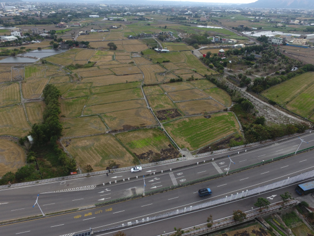 台中大甲大面積假日農地