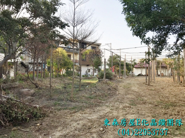 中清交流道旁，長照養護中心土地