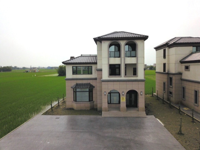 宜蘭農舍-壯圍市區雙棟農舍 合法曬場 合法規格 緊鄰壯圍市區
