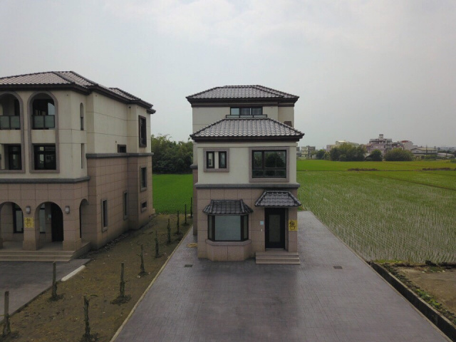 宜蘭農舍-壯圍市區雙棟農舍 合法曬場 合法規格 緊鄰壯圍市區