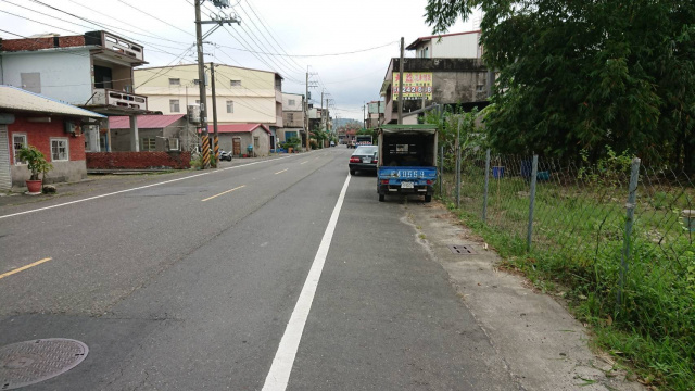 高雄 燕巢 中民路 建.農地