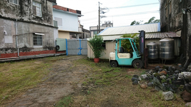 高雄 燕巢 中民路 建.農地