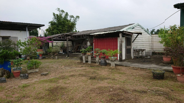 高雄 燕巢 中民路 建.農地