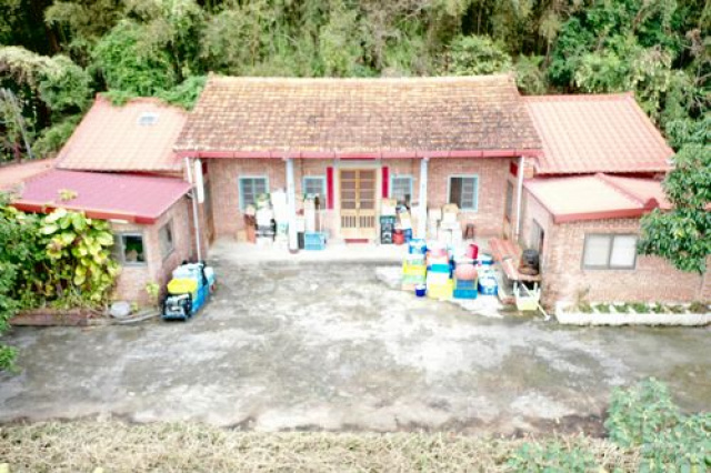 三合院紅磚屋休閒農場用地 