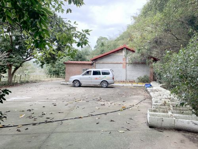 三合院紅磚屋休閒農場用地 