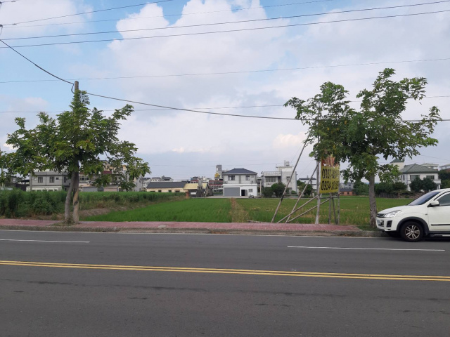 自售︰小農加工場用地