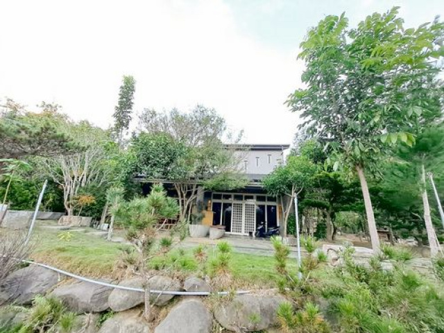 夢幻正臨湖邊合法農舍+資材室休閒美地